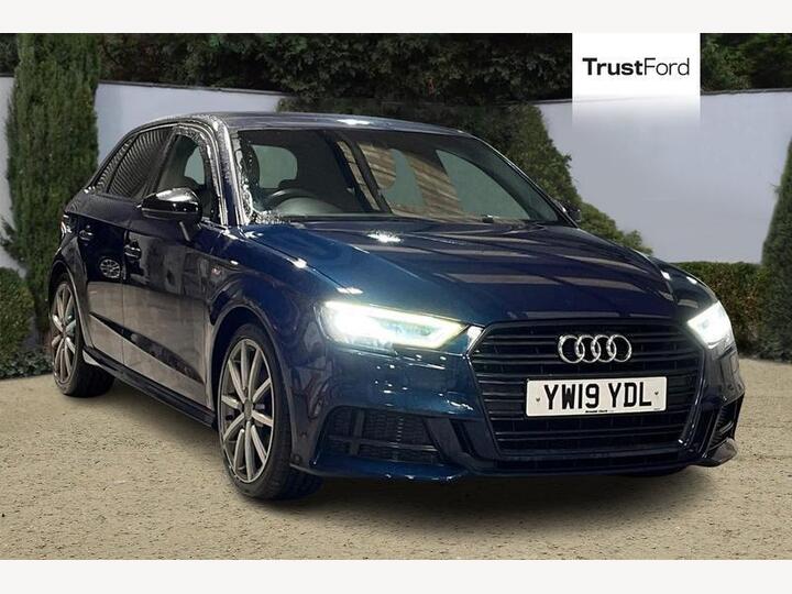Audi A3 1.5 TFSI CoD 35 Black Edition Sportback Euro 6 (s/s) 5dr