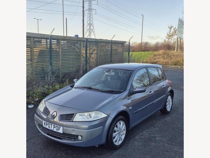 Renault Megane 1.6 VVT Dynamique 5dr