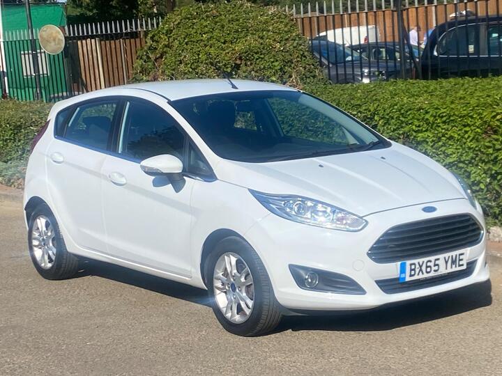 Ford Fiesta 1.6 Zetec Powershift Euro 6 5dr