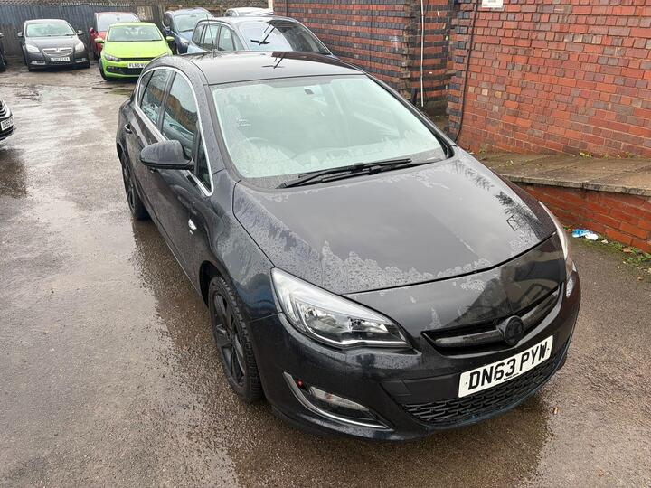 Vauxhall Astra 1.4 16v SRi Euro 5 5dr