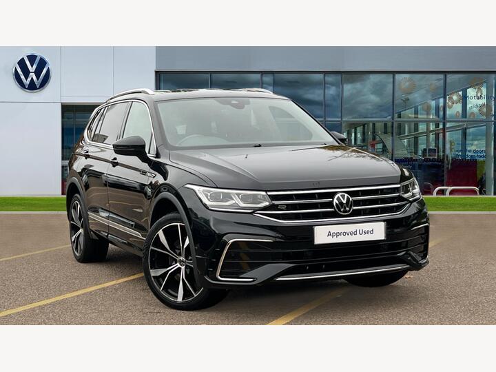 Volkswagen Tiguan Allspace 2.0 TSI R-Line DSG 4Motion Euro 6 (s/s) 5dr Volkswagen Tiguan Allspace 2.0 TSI R-Line DSG 4Motion Euro 6 (s/s) 5dr