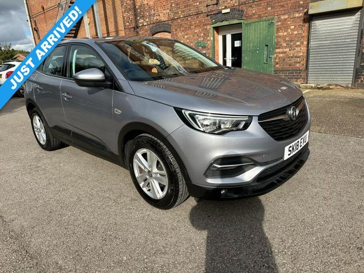 Vauxhall GRANDLAND X 1.6 Turbo D BlueInjection SE Euro 6 (s/s) 5dr