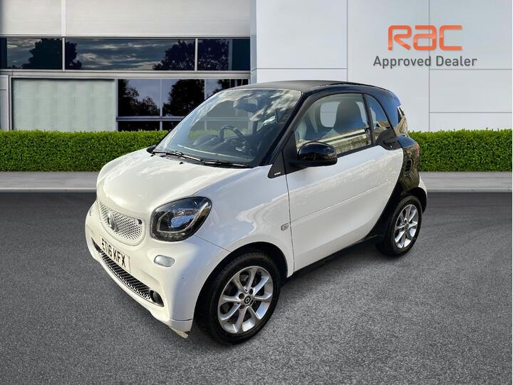 Smart Fortwo 1.0 Passion Twinamic Euro 6 (s/s) 2dr Smart Fortwo 1.0 Passion Twinamic Euro 6 (s/s) 2dr
