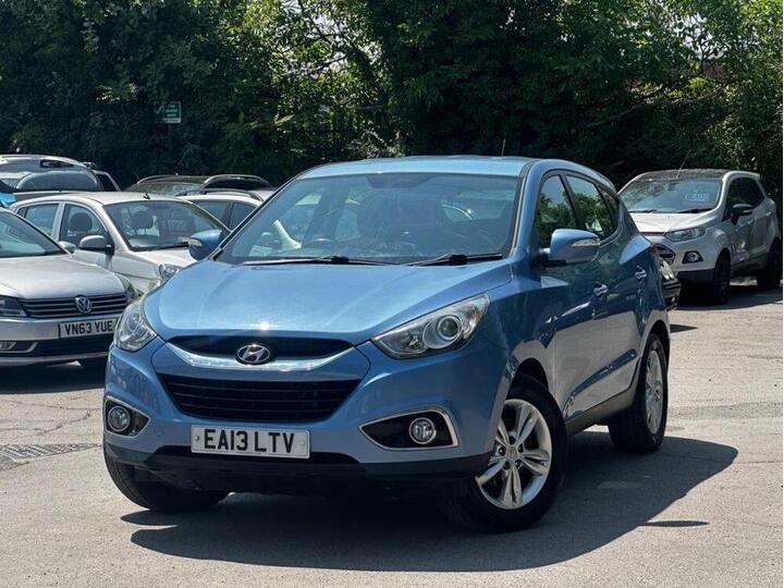 Hyundai Ix35 1.7 CRDi Style Euro 5 (s/s) 5dr Hyundai Ix35 1.7 CRDi Style Euro 5 (s/s) 5dr
