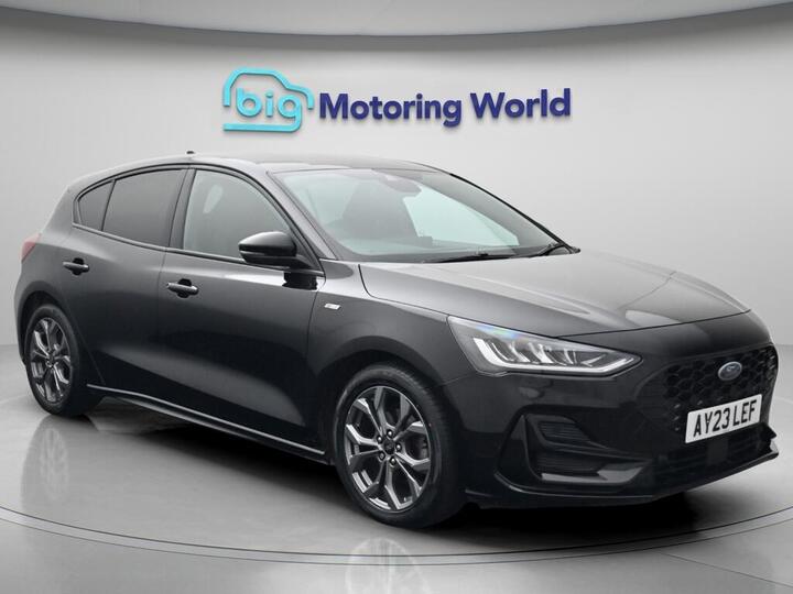 Ford Focus 1.0T EcoBoost ST-Line Euro 6 (s/s) 5dr