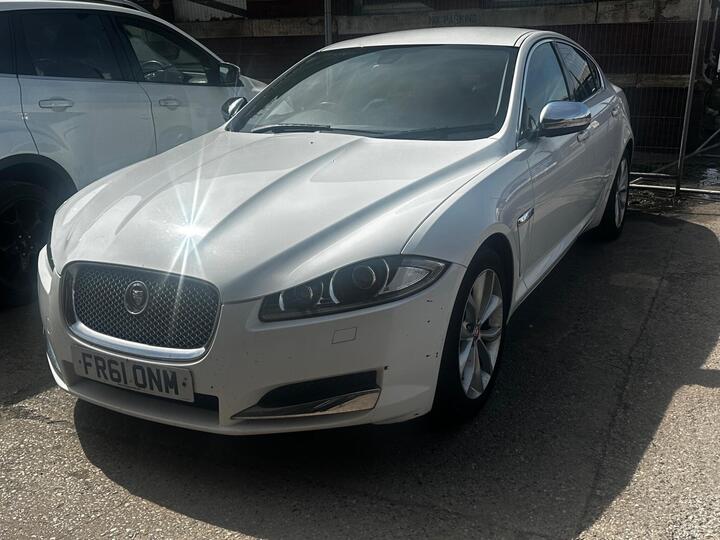 Jaguar XF 2.2d Luxury Auto Euro 5 (s/s) 4dr