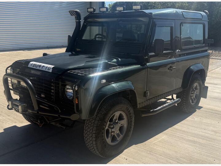 Land Rover Defender 90 2.5 TD5 XS Station Wagon 3dr Land Rover Defender 90 2.5 TD5 XS Station Wagon 3dr