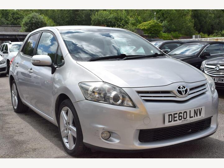 Toyota Auris 1.6 V-Matic SR Euro 5 5dr Toyota Auris 1.6 V-Matic SR Euro 5 5dr