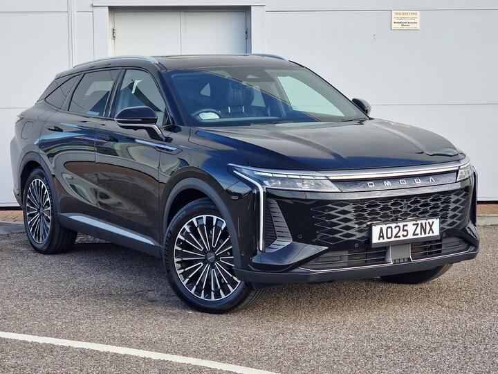 Omoda 9 1.5T SHS 34.46kWh Noble DHT3 4WD Euro 6 (s/s) 5dr