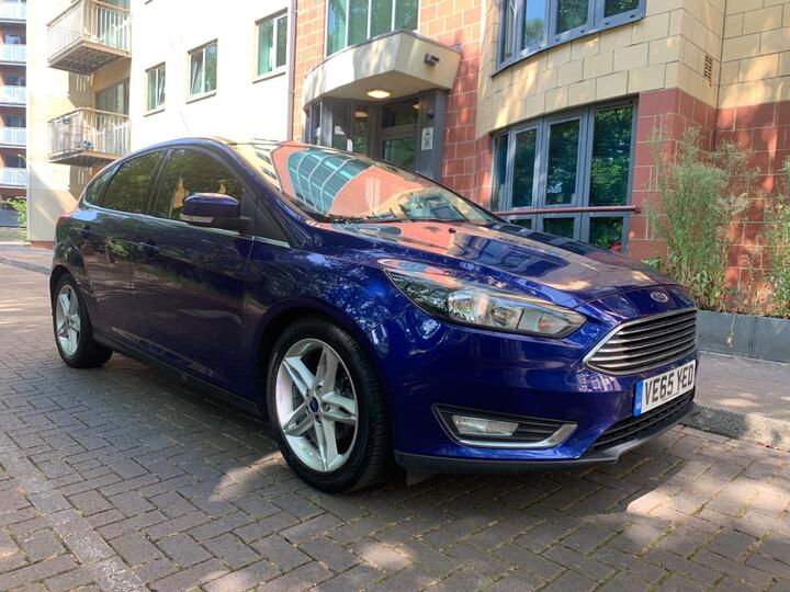 Ford Focus 1.0T EcoBoost Titanium Euro 6 (s/s) 5dr