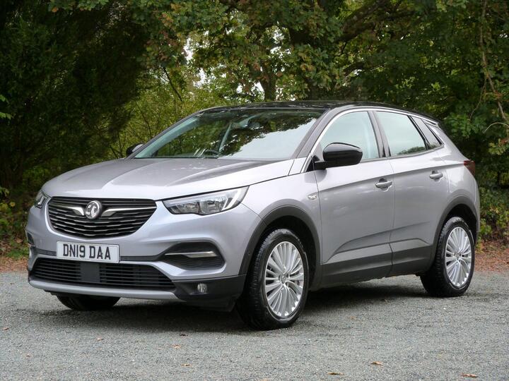 Vauxhall Grandland X 1.5 Turbo D BlueInjection Sport Nav Euro 6 (s/s) 5dr Vauxhall Grandland X 1.5 Turbo D BlueInjection Sport Nav Euro 6 (s/s) 5dr