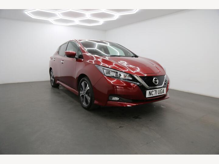 Nissan Leaf 40kWh Tekna Auto 5dr Nissan Leaf 40kWh Tekna Auto 5dr