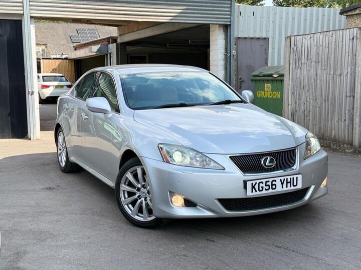 Lexus IS 2.5 250 SE-L 4dr