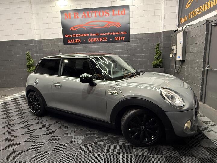MINI Hatch 2.0 Cooper S Euro 6 (s/s) 3dr