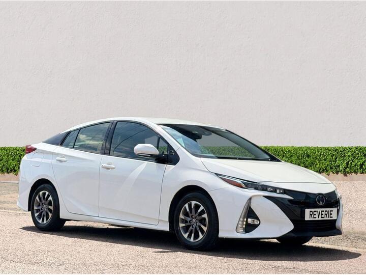 Toyota PRIUS 1.8 VVT 8.8kWh Business Edition Plus CVT Euro 6 (s/s) 5dr