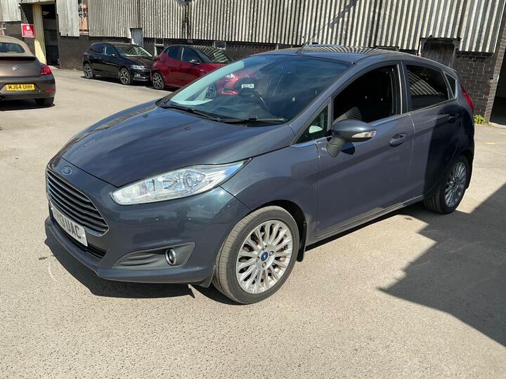 Ford Fiesta 1.0T EcoBoost Titanium Euro 5 (s/s) 5dr