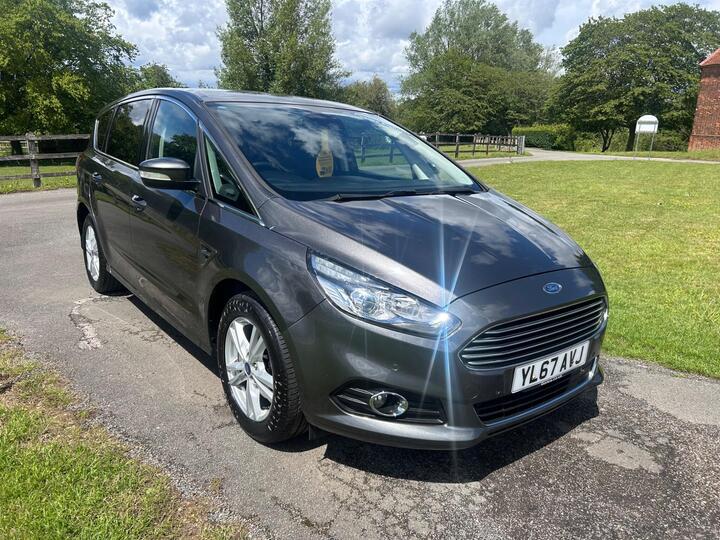 Ford S-Max 2.0 TDCi Titanium Euro 6 (s/s) 5dr