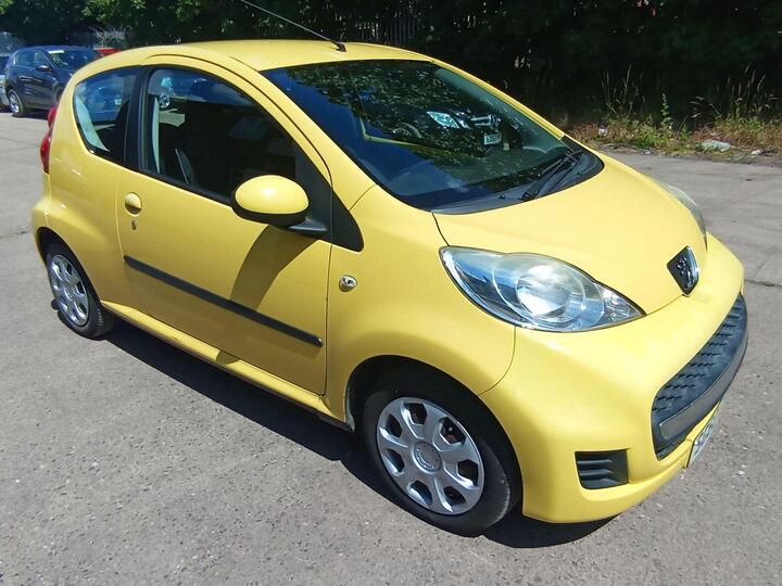Peugeot 107 1.0 12V Urban Euro 4 3dr