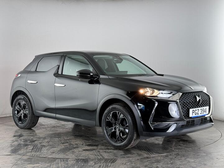 DS AUTOMOBILES DS 3 CROSSBACK 1.2 PureTech Prestige Crossback EAT8 Euro 6 (s/s) 5dr DS AUTOMOBILES DS 3 CROSSBACK 1.2 PureTech Prestige Crossback EAT8 Euro 6 (s/s) 5dr