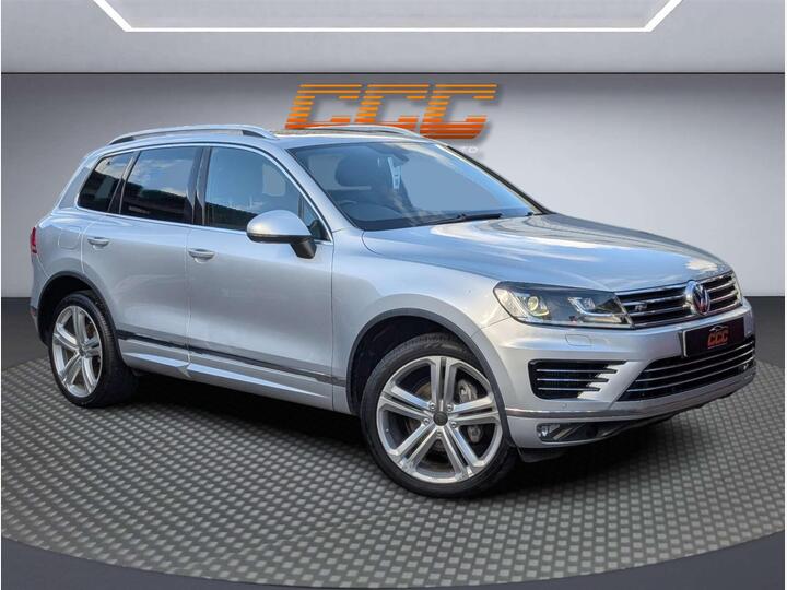 Volkswagen TOUAREG 3.0 TDI V6 BlueMotion Tech R-Line Tiptronic 4WD Euro 6 (s/s) 5dr