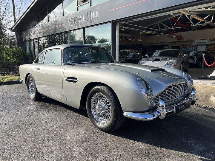 Aston Martin DB5 Saloon 4.0 Petrol Aston Martin DB5 Saloon 4.0 Petrol