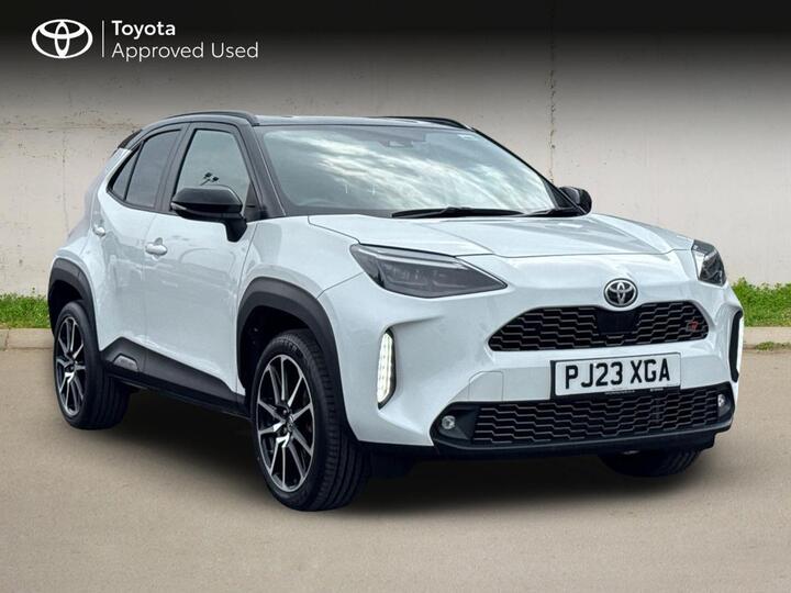 Toyota Yaris Cross 1.5 VVT-h GR SPORT E-CVT Euro 6 (s/s) 5dr