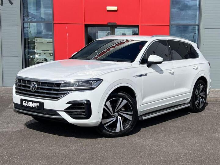 Volkswagen Touareg 3.0 TDI V6 R-Line Tech Tiptronic 4Motion Euro 6 (s/s) 5dr