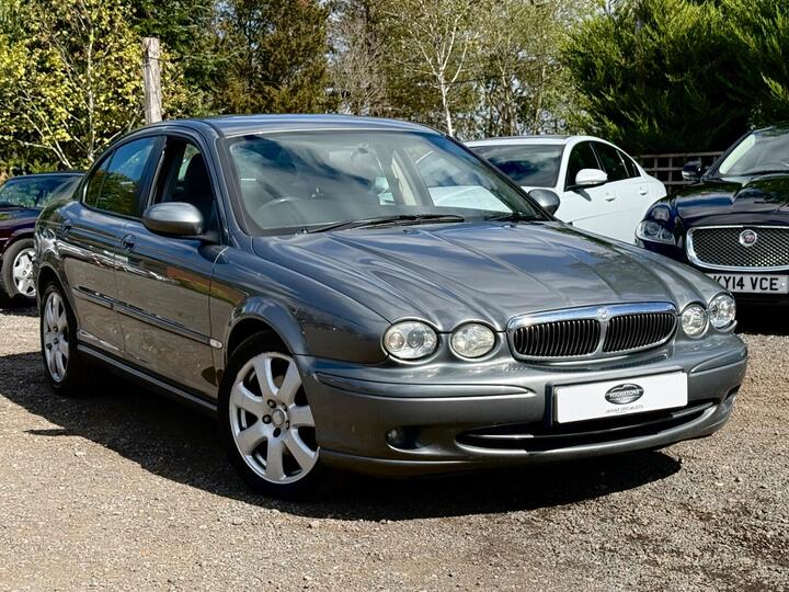 Jaguar X-Type 2.1 V6 Plus 4dr