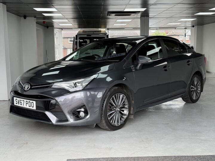 Toyota AVENSIS 1.8 V-Matic Excel Euro 6 4dr