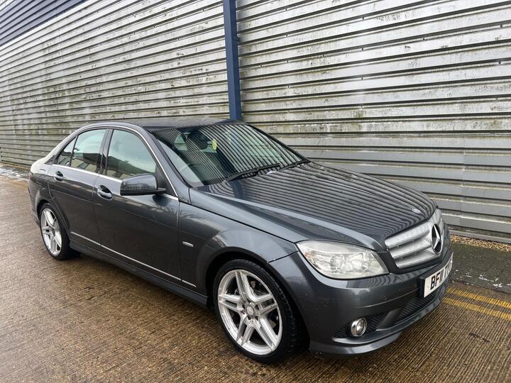 Mercedes-Benz C Class 2.1 C220 CDI BlueEfficiency Sport Auto Euro 5 4dr Mercedes-Benz C Class 2.1 C220 CDI BlueEfficiency Sport Auto Euro 5 4dr