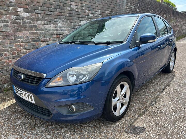 Ford Focus 1.6 Zetec 5dr