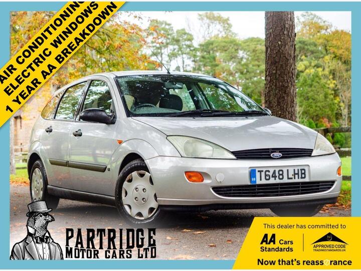 Ford FOCUS 1.8i 16v LX 5dr (sun Roof)