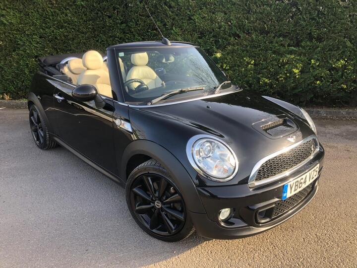 MINI Convertible 1.6 Cooper S Euro 5 (s/s) 2dr