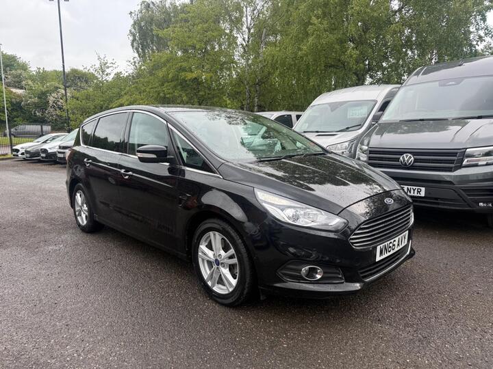 Ford S-Max 2.0 TDCi Titanium Euro 6 (s/s) 5dr
