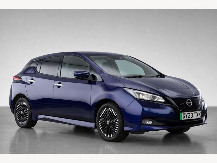 Nissan LEAF 39kWh N-Connecta Auto 5dr