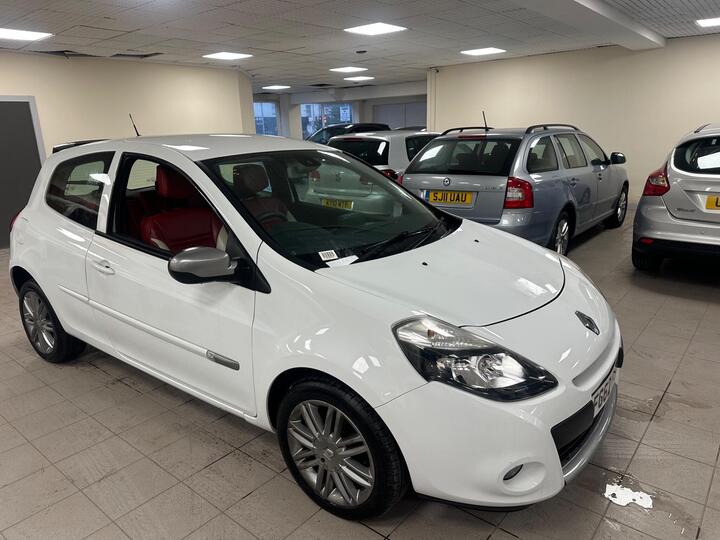 Renault Clio 1.2 Dynamique TomTom Euro 5 3dr