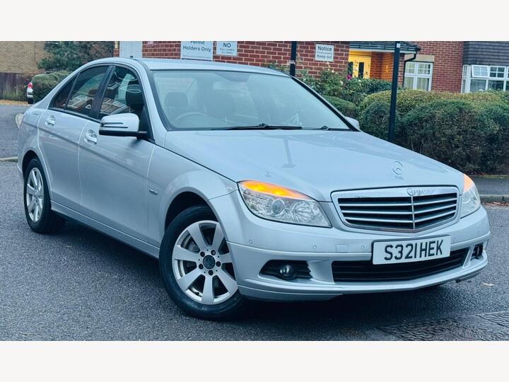Mercedes-Benz C Class 1.8 C180 BlueEfficiency SE Auto Euro 5 4dr