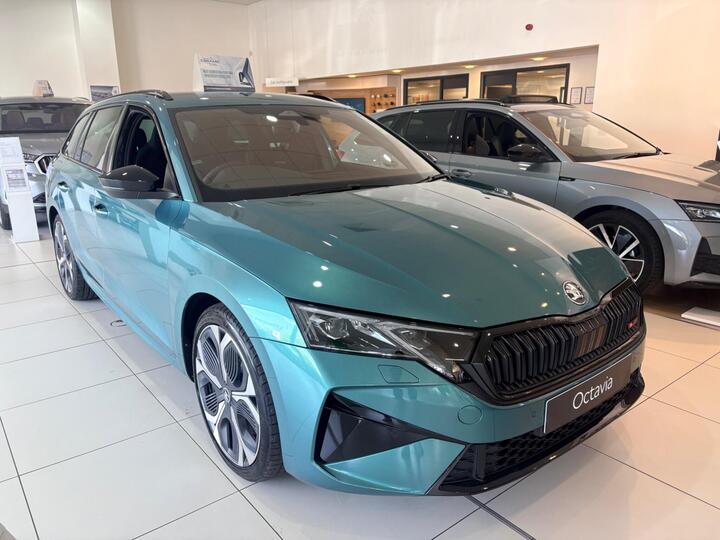 Skoda Octavia 2.0 TSI VRS DSG Euro 6 (s/s) 5dr