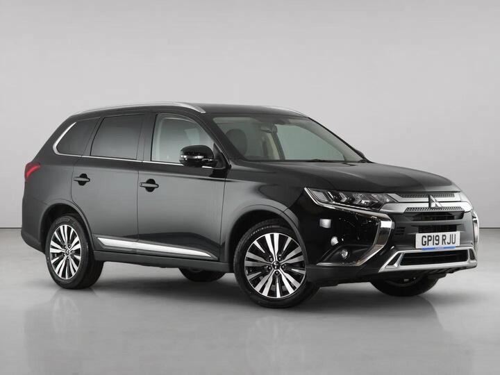 Mitsubishi Outlander 2.0 MIVEC Exceed CVT 4WD Euro 6 (s/s) 5dr