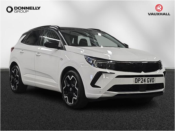 Vauxhall Grandland 1.6 14.2kWh Ultimate Auto Euro 6 (s/s) 5dr