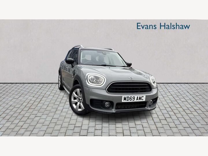 MINI COUNTRYMAN HATCHBACK 1.5 Cooper Classic Euro 6 (s/s) 5dr