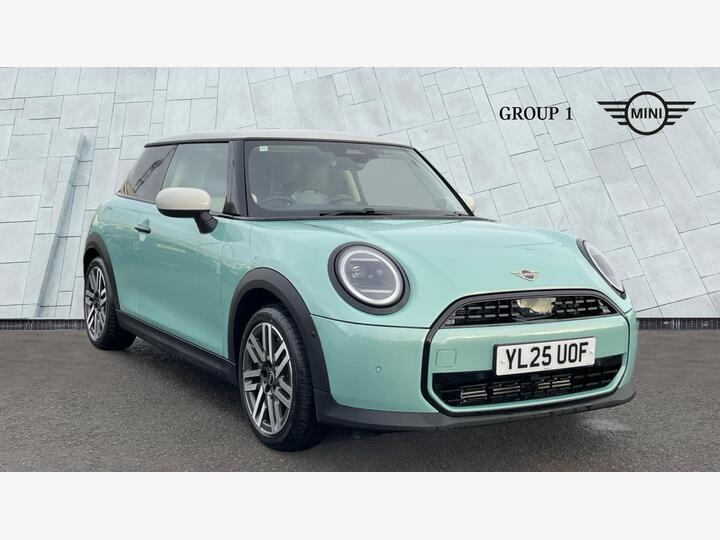 MINI Cooper 1.5C Classic Steptronic Euro 6 (s/s) 3dr