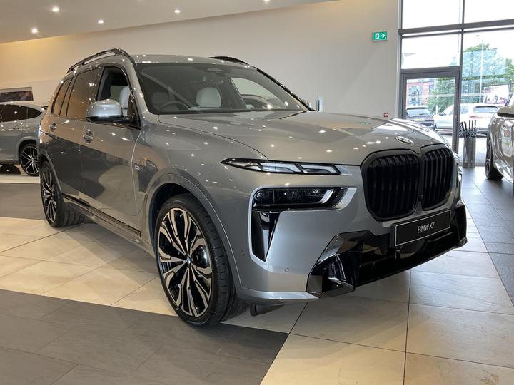 BMW X7 3.0 40d MHT M Sport Auto XDrive Euro 6 (s/s) 5dr BMW X7 3.0 40d MHT M Sport Auto XDrive Euro 6 (s/s) 5dr