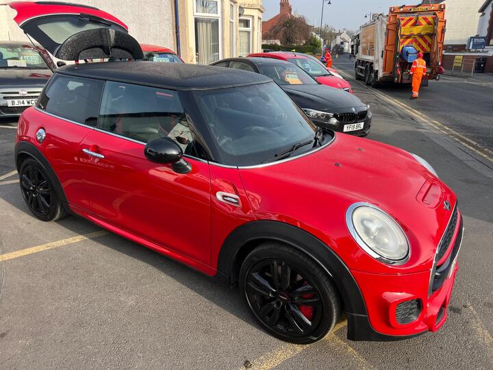 MINI Hatch 2.0 John Cooper Works Euro 6 (s/s) 3dr