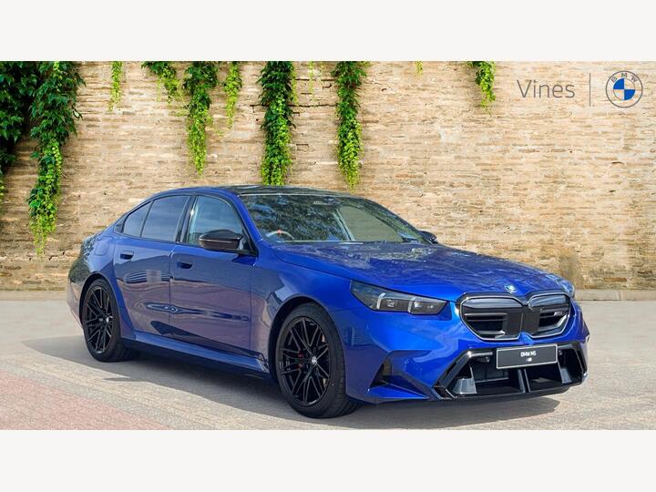BMW M5 Saloon 4.4 22.1kWh Steptronic XDrive Euro 6 (s/s) 4dr
