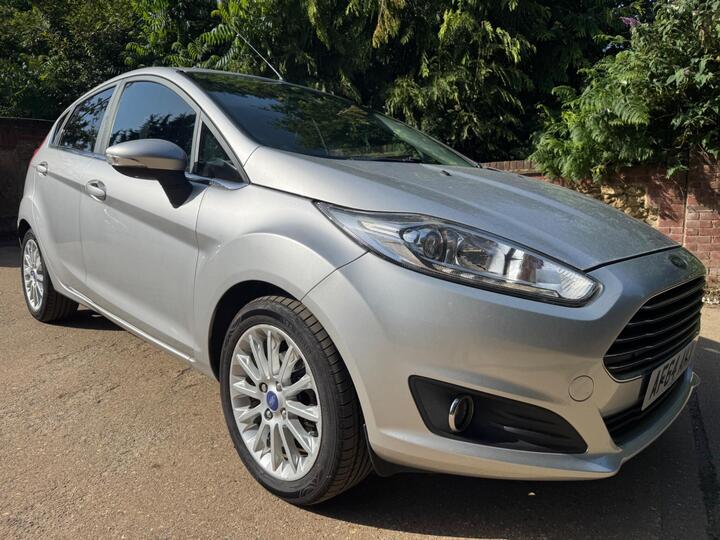 Ford Fiesta 1.0T EcoBoost Titanium X Euro 5 (s/s) 5dr