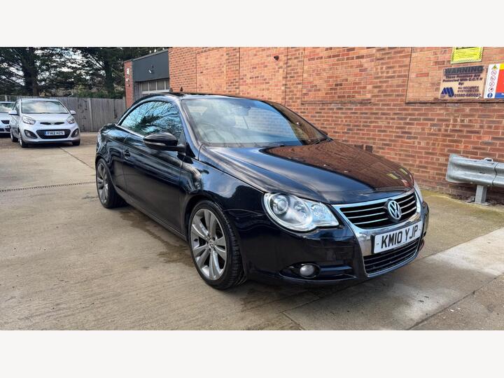 Volkswagen Eos 2.0 TDI CR Sport Cabriolet DSG Euro 5 2dr