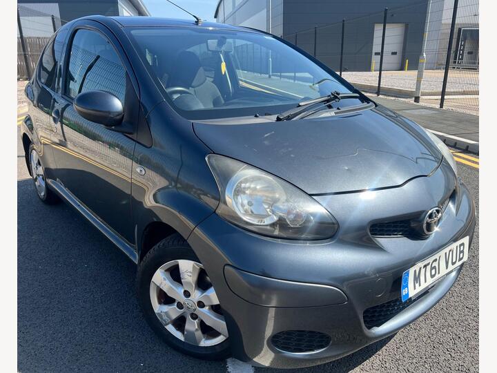 Toyota AYGO 1.0 VVT-i Go Euro 5 3dr