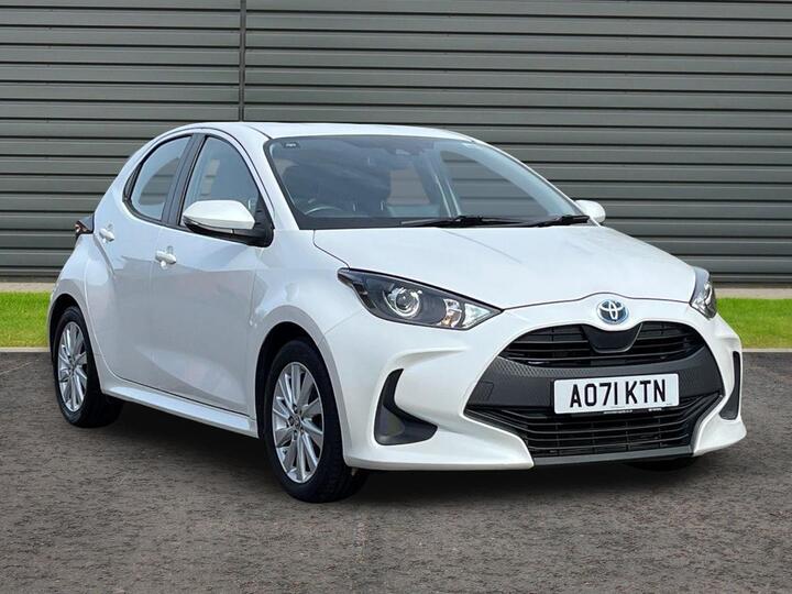 Toyota Yaris 1.5 VVT-h Icon E-CVT Euro 6 (s/s) 5dr