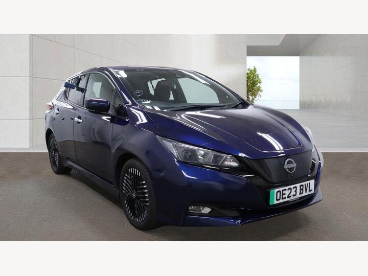 Nissan Leaf 39kWh N-Connecta Auto 5dr